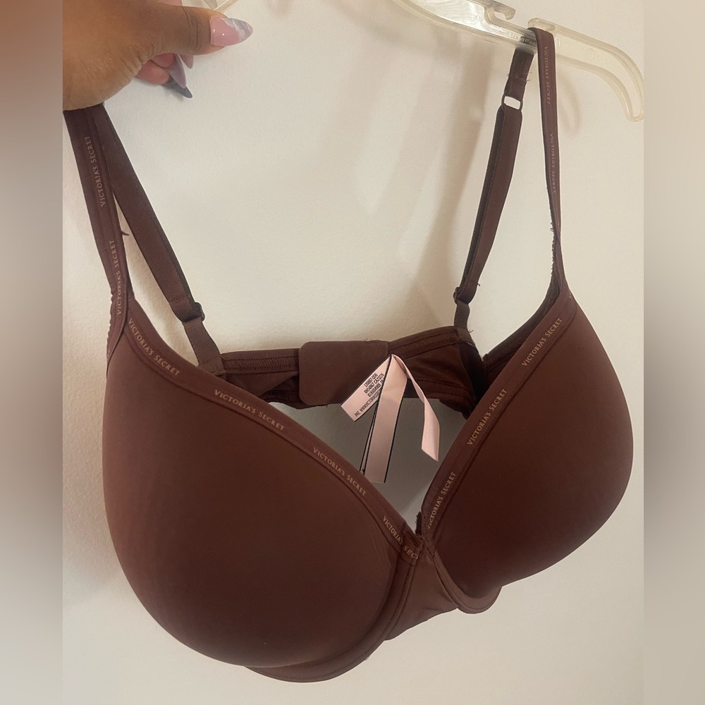 Victoria Secret Lightly Padded Bra